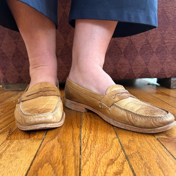 Frye Vintage Loafers, size 9 - Picture 13 of 13